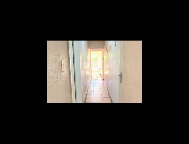 3 BEDROOM TOWNHOUSE FOR SALE IN ALBERTON NORTH